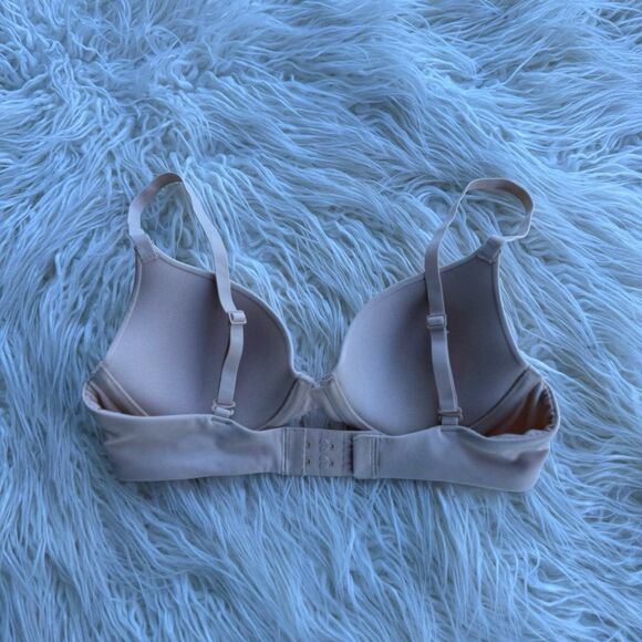 Skims Fits Everybody T-Shirt Bra Sand Size 32A - Picture 6 of 9